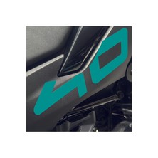 Kaplama Merkezi Cfmoto 450SR Arka Kuyruk Altı 40 Yazısı Sağ Sol Orjinal Renk Sticker Etiket Tasarım Modeli