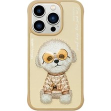 Nimmy iPhone 16 Pro Uyumlu | 3D Nakış İşleme Zincir ve Gözlük Detaylı Köpek Desenli Kılıf