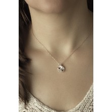 PremiumPort Inci ve Sedef Detaylı, Yakut Kırmızı Zirkon Taşlı Rose Pembe 925 Ayar Gümüş Kolye