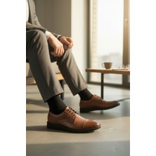 Enoch Erkek Hakiki Deri Klasik Ayakkabı Mikro Delikli Yan Panelli ve Cap Toe Detaylı Comfort Tabanlı Bağcıklı Model