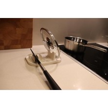 MisterionStudio Kepçe & Kapak Tutucu – Tezgah Üstü Mutfak Düzenleyici