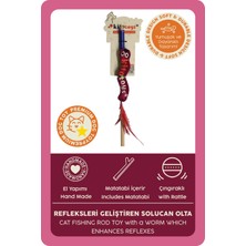 Normadia Peluş Kedi Oyuncağı, Solucan Tasarımı, Eğlenceli ve Güvenli Oyun Arkadaşı