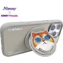 Nimmy iPhone 16 Pro | MagSafe Uyumlu Premium 3D Gözlük ve Zincir Detaylı Nakışlı Kedi Kılıf 2.0