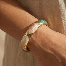 Krem Turkuaz Kahve Sedef Detaylı Kelepçe Bilezik – 14K Altın Rengi, 6 cm Çap
