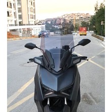 Motocam Yamaha Xmax Ön Cam 2023-2025 Model 65CM Füme Renkli 4mm