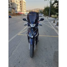 Motocam Kymco People S 200 Ön Cam 2020-2025 Model 38CM Siyah Renkli 4mm Sportif