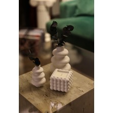 Myravis 3lü El Yapımı Dekoratif %100 Doğal Soya Yasemin Kokulu Mum ve Beton Vazo Seti