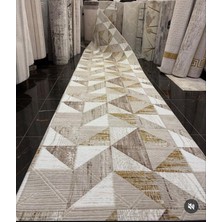 Nesrin Jel Kaymaz Taban Kesme Halı Yolluk Krem Kahverengi Beyaz Üçgen Makinede Yıkanabilir