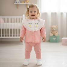 Kız Bebek Pamuklu Çiçek Nakışlı Dantelli 3’lü Takım (Hırka + Pantolon + Zıbın )