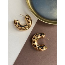 PremiumPort Tombul Kalp Detaylı Gold Renk Yarım Halka Küpe, Şık ve Zarif Tasarım