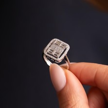 Hakan Mücevherat Taşlı Baget 14 Ayar Altın Yüzük