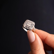 Hakan Mücevherat Kenarı Taşlı Baget 14 Ayar Altın Yüzük