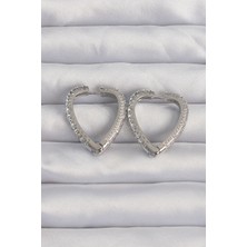 Lokiboo Pirinç Gümüş Renk Zirkon Taşlı Motifli Kalp Küpe - TJ-BKP9284