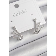 Lokiboo Pirinç Gümüş Renk Zirkon Taşlı Kadın Küpe - TJ-BKP9964