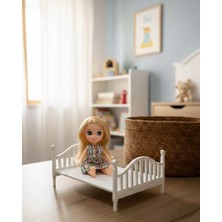 Ada Goods Oyuncak Bebek Yatağı | 17 cm Uzunluk | Oyuncak Bebekler Için Konforlu & Şık Yatak