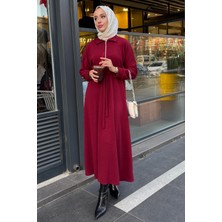 Tesettür Diyarı Fitilli Örme Kumaş Fermuar Detaylı Tesettür Elbise-Bordo
