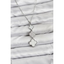 Callerrons Accessories Zincir Gümüş Renk Yonca Detaylı Zirkon Taşlı Kadın Kolye - EBJ260130W39255