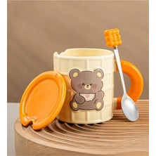 Bam Sevimli Ayıcık Figürlü Kaşıklı Kapaklı Seramik Kupa