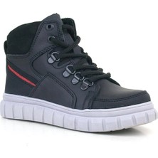 Erkek Çocuk Siyah Su Geçirmez Kaydırmaz Taban Hakiki Deri Bot