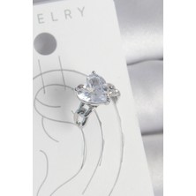 Eco Lounge Pirinç Gümüş Renk Zirkon Taşlı Kalp Model Kadın Kıkırdak Küpe