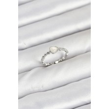 Eco Lounge Pirinç Gümüş Renk Kalpli Model Kadın Yüzük