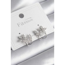 Eco Lounge Pirinç Gümüş Renk Zirkon Taşlı Çiçek Model Kadın Küpe