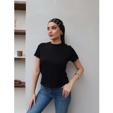 Esra Helvacı Bisiklet Yaka Düz Tshirt