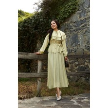 Md Önü Allerli Güpür Detaylı Etekli Takım Yağ Yeşil