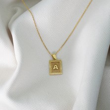 Kadın 925 Ayar Gümüş Altın Kaplama Harfli Çerçeve Model Kolye