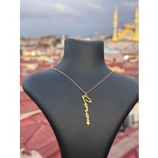 925 Ayar Gümüş Kişiye Özel Taşlı Dikey Isimli Kolye