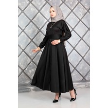 Md Boydan Düğmeli Kuşaklı Tesettür Elbise Siyah