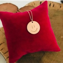 925 Ayar Gümüş Gülen Yüz Model Rose Kaplama Kolye