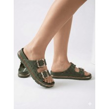 Akınalbella Kadın Taşlı Tokalı ve Altın Şeritli Rahat Taban Günlük Terlik