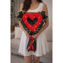 Salish Kalp Şeklinde Kırmızı Gül Buketi LED Işıklı | Dekoratif Sevgililer Günü Hediyesi