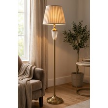 Normadia Şık ve Modern Bronz Lambader, Evinizin Dekorasyonuna Zarif Dokunuş