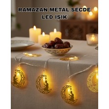 Freedom Store Ramazan Temalı Ay Içinde Secde Eden Adam LED Peri Işığı