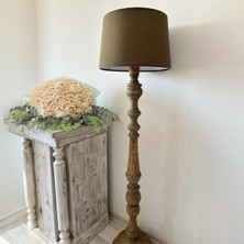 Normadia Rustik Ahşap Lambader ile Şık ve Sıcak Aydınlatma Deneyimi