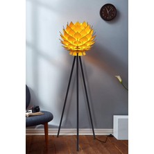 Normadia Modern Tripod Ahşap Lambader, Metal Ayaklı Şık Aydınlatma, Güçlü Tasarım