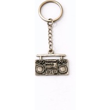 Herşey Nota Retro Müzik Çalar Figürlü Gümüş Renk Anahtarlık – Unisex & Dekoratif Tasarım