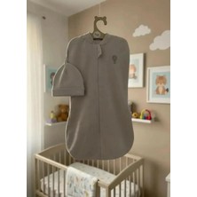 İloya Naturel Balon Nakışlı %100 Pamuk Yenidoğan Kundak Şapkalı Set (0–3 Ay)