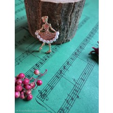 Broş Balerin Incili