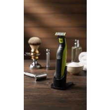 SNM Philips Oneblade Uyumlu Masaüstü Stand Tutucu - Siyah