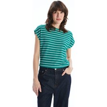 Lc Waikiki Yeni Sezon Bisiklet Yaka Çizgili Kadın Tişört