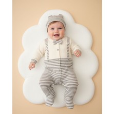Bebeva Baby Erkek Bebek %100 Pamuklu Salopet Görünümlü Papyonlu ve Kulaklı Şapkalı Tekli Tulum