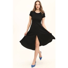 Kadın Renkli Belden Oturma Eteği Yırtmaçlı Salaş Elbise