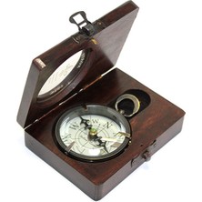 Ahşap Kutulu Üzeri Desenli Pirinç Pusula