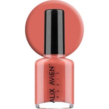 Skygo Oje 92 - Yüksek Pigmentli Uzun Süreli Kalıcılık Hızlı Kuruma - Nail Lacquer 92