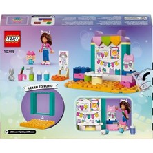 Skygo 4+ Gabby’s Dollhouse Karton Yavru Kedi ile El Sanatları 10795, 4 Yaş ve Üzeri Çocuklar Için Gabby Minifigürü Içeren Yaratıcı Oyuncak Yapım Seti (60 Parça)
