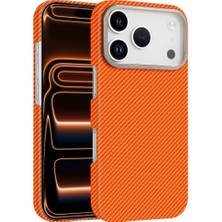 Royal Case iPhone 17 Pro Kılf Ince Yapıı Şık Sert Karbon Magsafe Görünümlü Premium Kapak Ryc/vega Magsafe- Turuncu