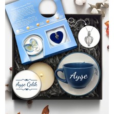 As Gift Kişiye Özel Mavi Çay Fincanı & Istiridye Inci Kolye & Metal Kutulu Mum Hediye Seti
